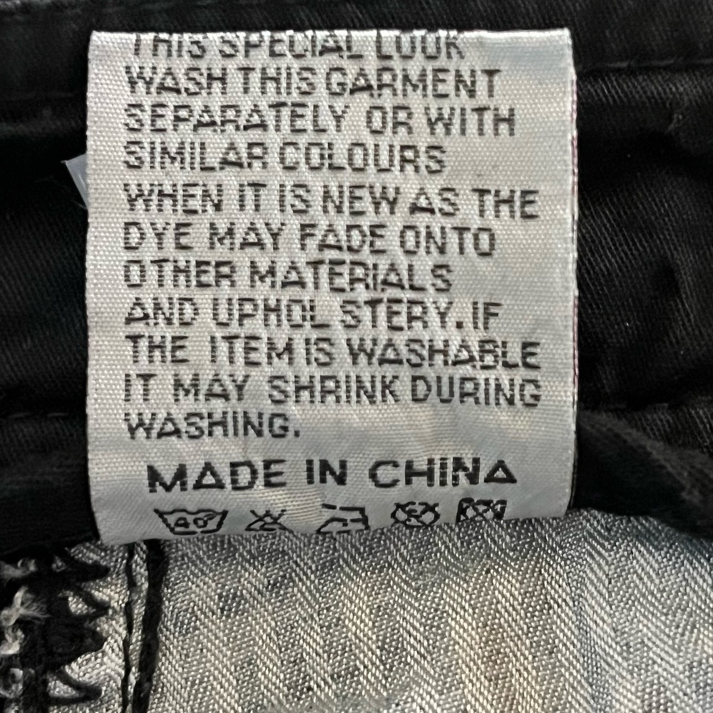Four Steeds Black Cargo Shorts 6 - Picture 5 of 5